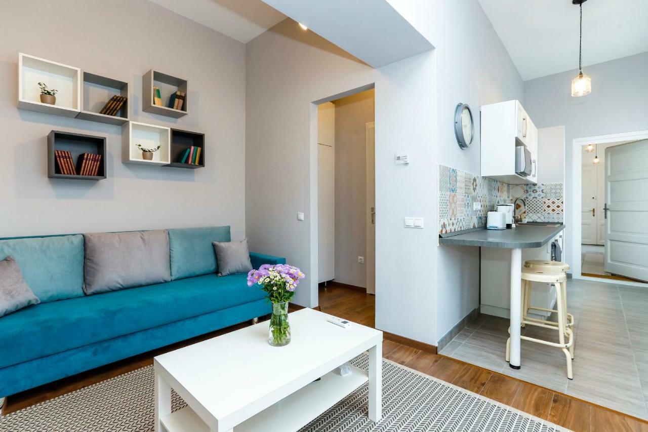 D8 Design Apartment & Studio Эгер Экстерьер фото